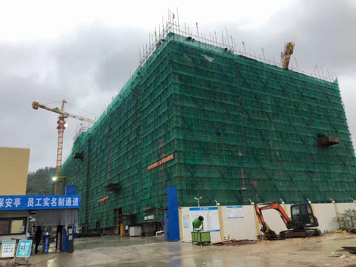 喜封金顶丨祝贺伯恩科技2号厂房封顶大吉