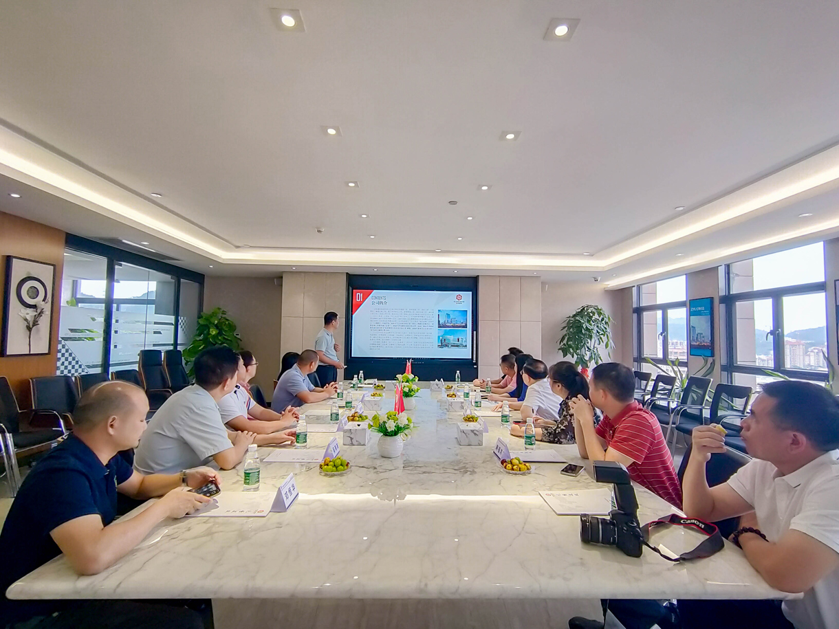 吴川市领导和东莞吴川商会领导莅临我司考察指导