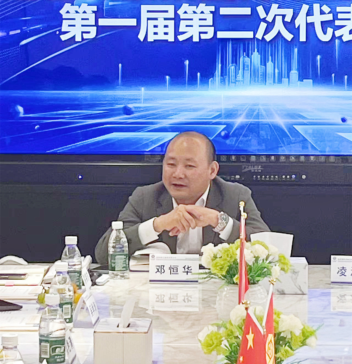 有理想 敢担当 能吃苦 肯奋斗!