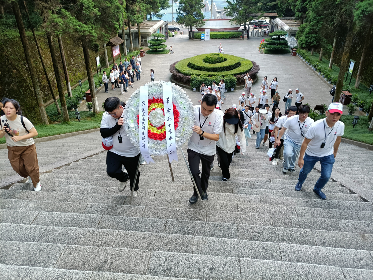 感悟革命精神,传承红色基因!