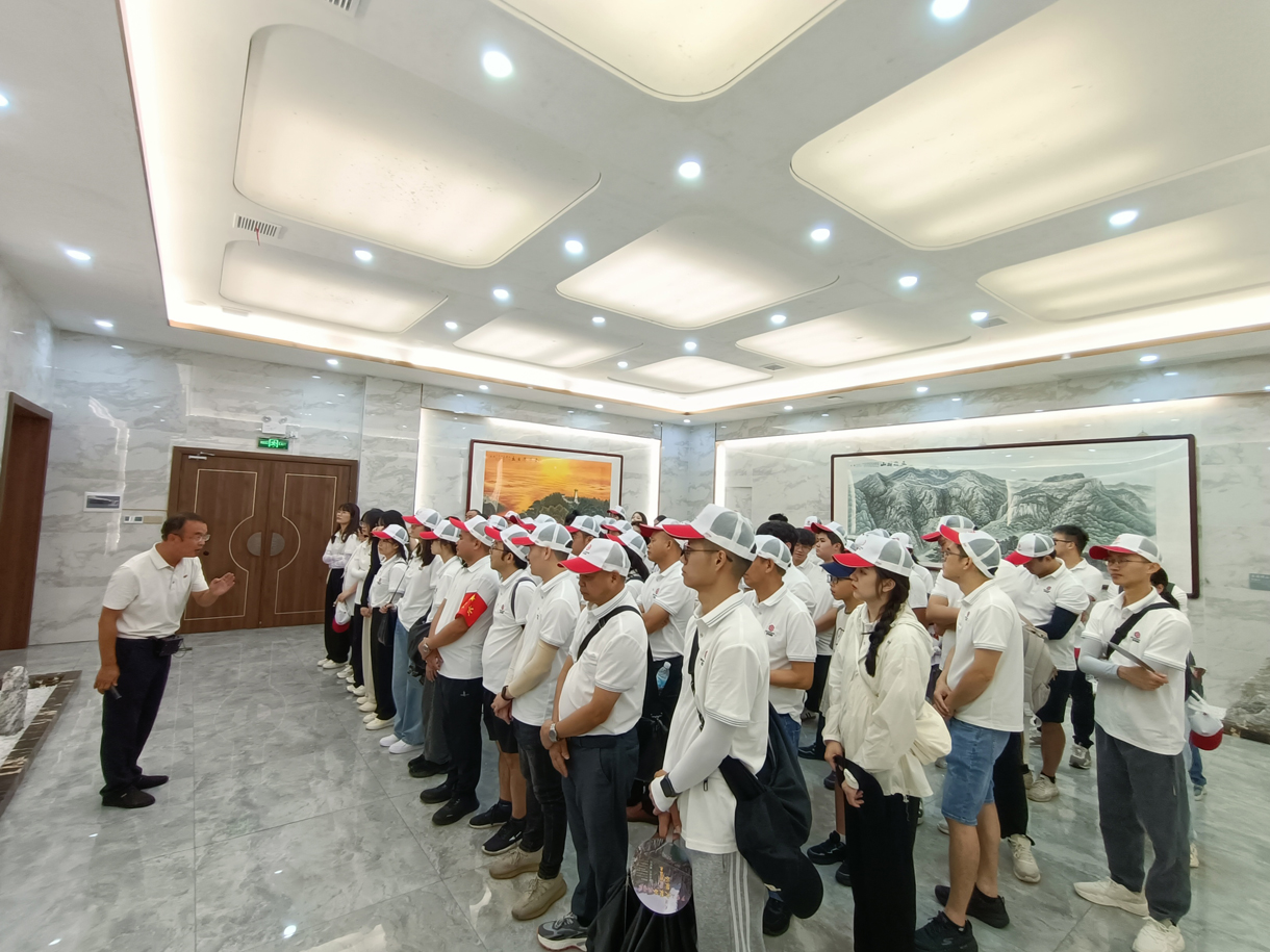 感悟革命精神,传承红色基因!