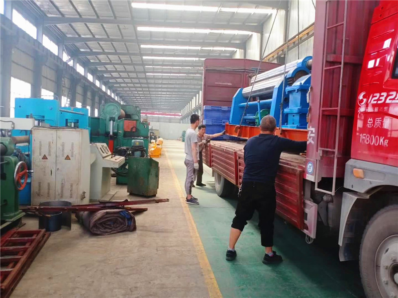 ceb75c1a4416fda3ad6d318822c59f6a_.jpg